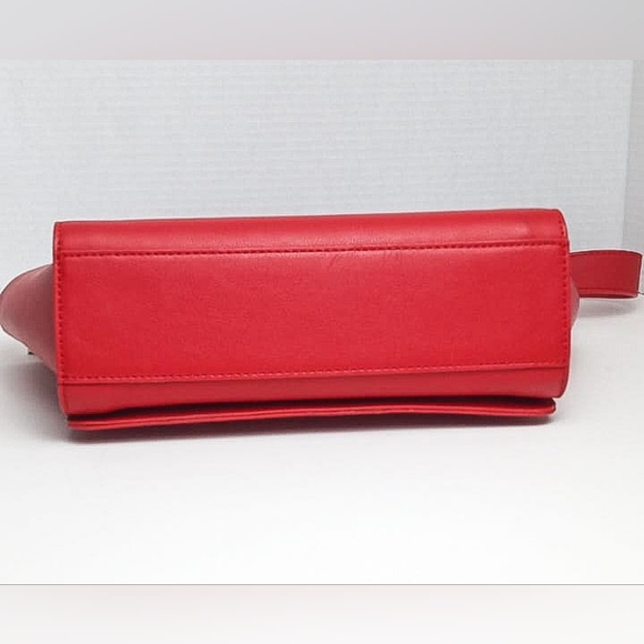 Lightly used LOVE MOSCHINO Embellished faux leather Vegan Leather shoulder bag - Picture 5 of 11